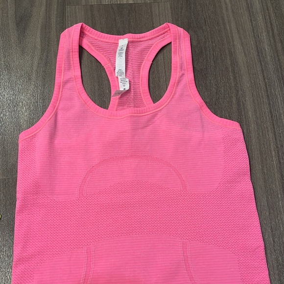 Lululemon Swiftly Tech Racerback - Picture 5 of 10
